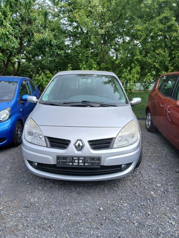 Grau Gebraucht 2008 Renault Scénic II Authentique Van / Kleinbus | 3.300 € (Etwas zu teuer) - Bild 1/4
