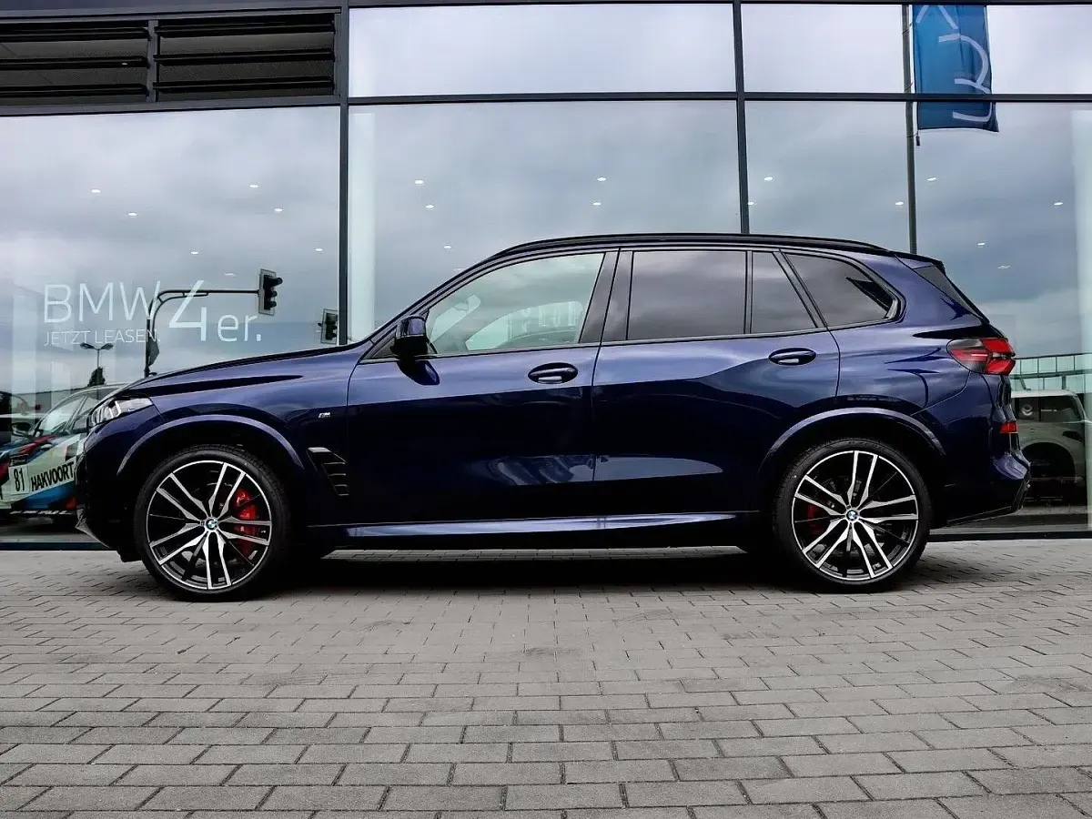 Neu BMW X5 Comfort Edition 298 PS (219 kW) 2026 Bmw individual tansanitblau c SUV