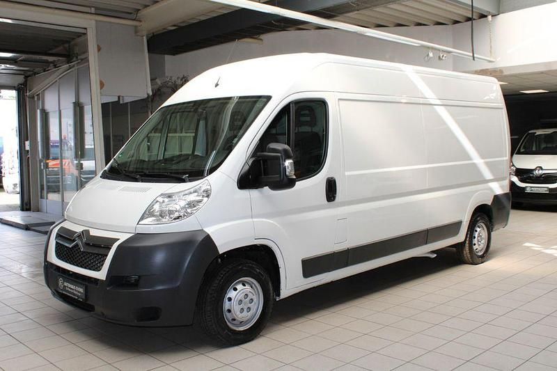 Weiß Gebraucht 2013 Citroën Jumper Van / Kleinbus | 11.900 € (Fairer Preis) - Bild 1/4