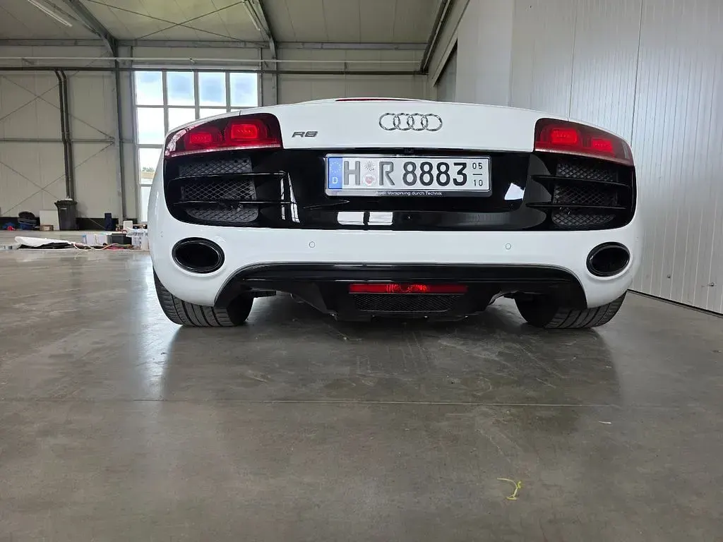Gebraucht Audi R8 Coupé Sport 525 PS (386 kW) 2011 Weiß Coupé