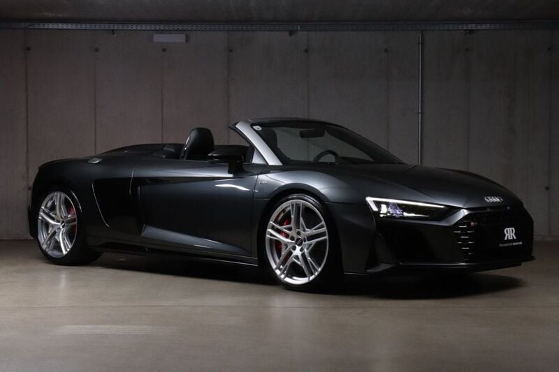 Grau Gebraucht 2019 Audi R8 Spyder Performance Cabrio | 145.900 € (Guter Preis) - Bild 1/4