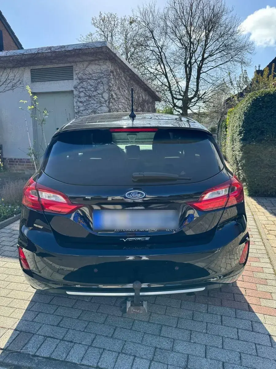 Gebraucht Ford Fiesta Vignale 140 PS (102 kW) 2018 Schwarz Kleinwagen