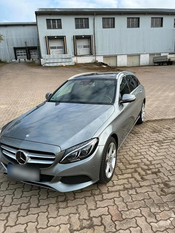 Gebraucht Mercedes C400 333 PS (244 kW) 2015 Grau Kombi