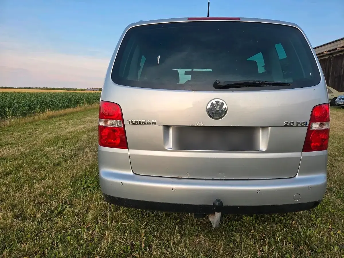 Gebraucht VW Touran 150 PS (110 kW) 2005 Silber Van / Kleinbus
