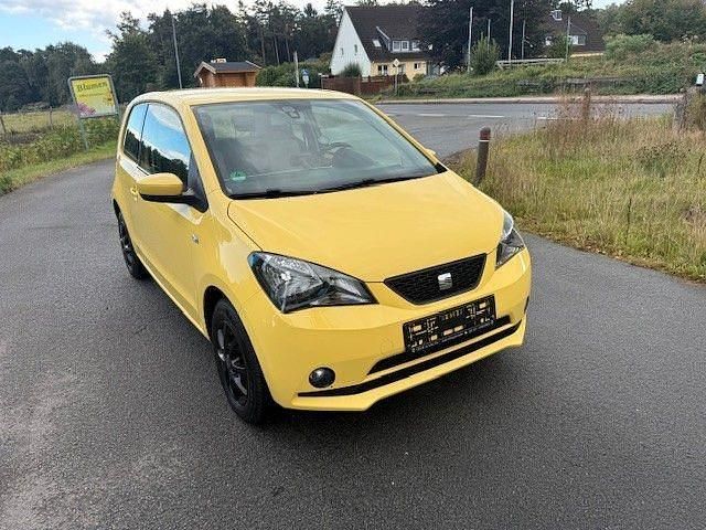 Gelb Gebraucht 2012 Seat Mii Style Kleinwagen | 5.150 € (Fairer Preis) - Bild 1/4