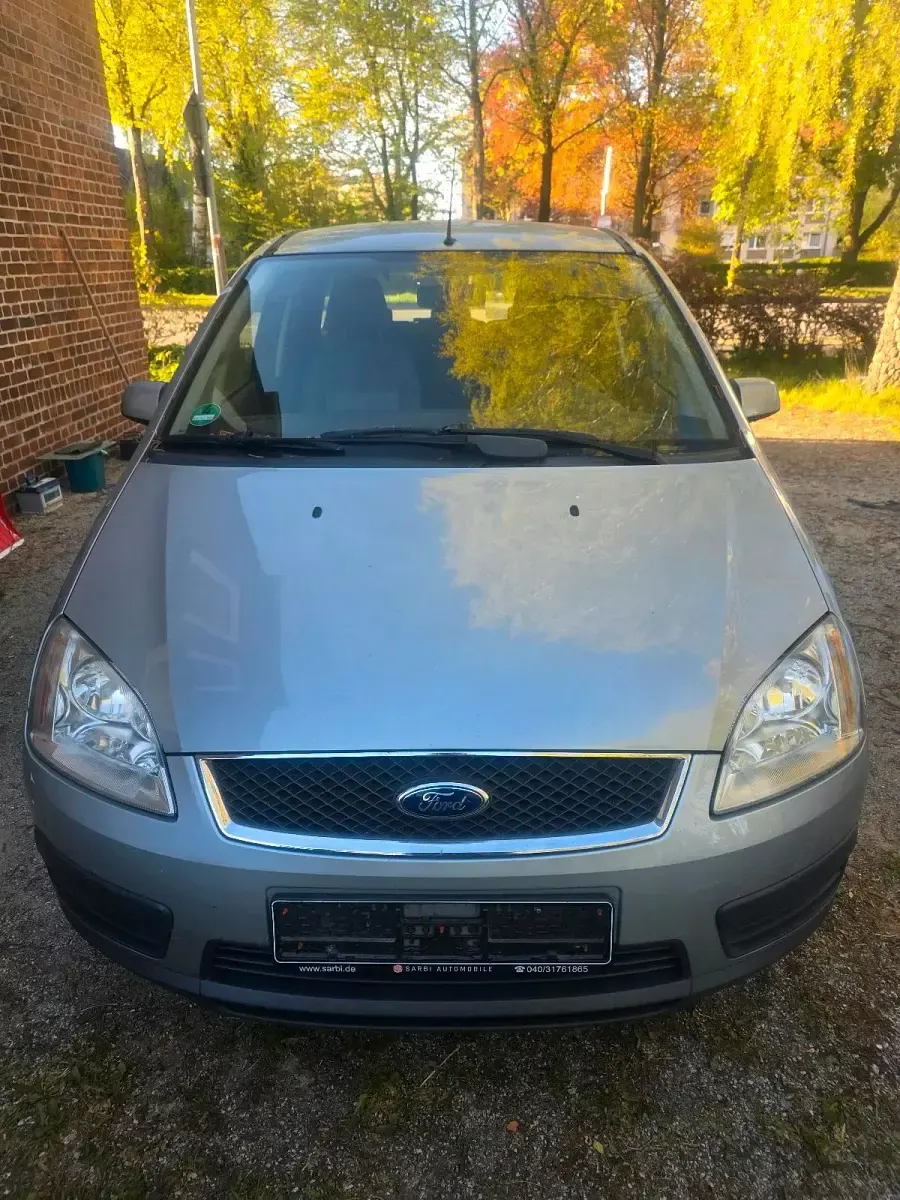Second-hand Ford Focus 109 CP (80 kW) 2004 Hatchback