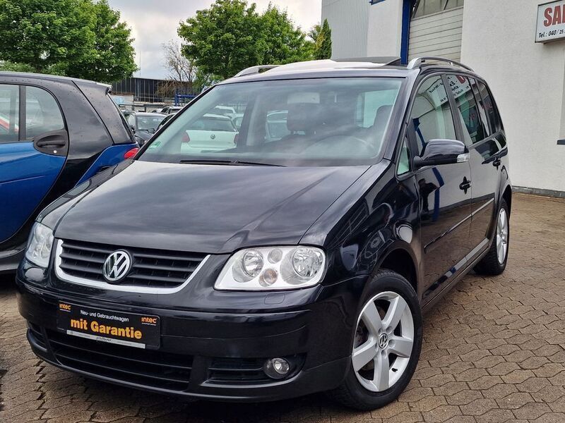 Schwarz Gebraucht 2005 VW Touran Highline Van / Kleinbus | 5.990 € - Bild 1/4