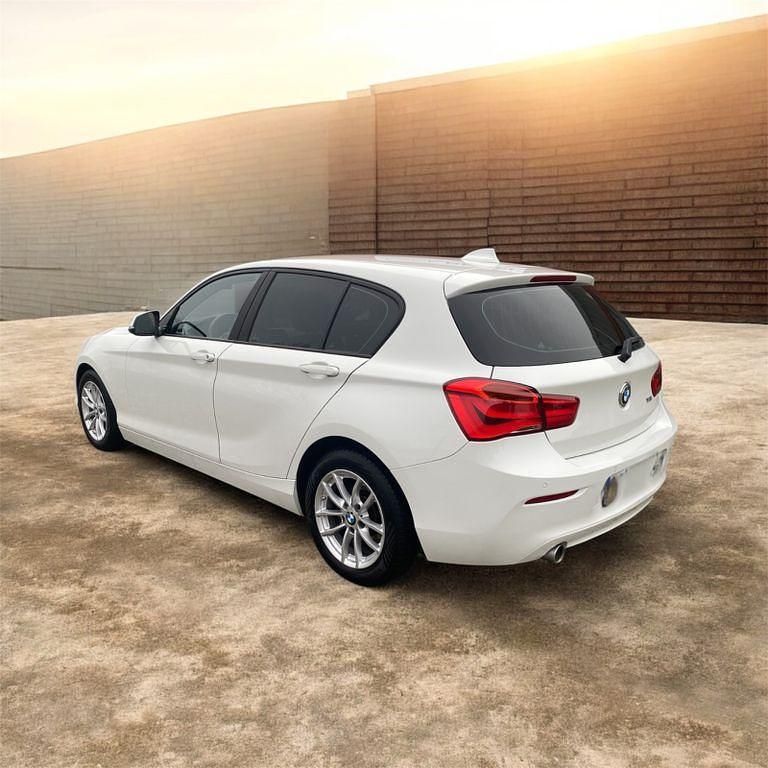 Gebraucht BMW 118 136 PS (100 kW) 2018 Weiß Kleinwagen
