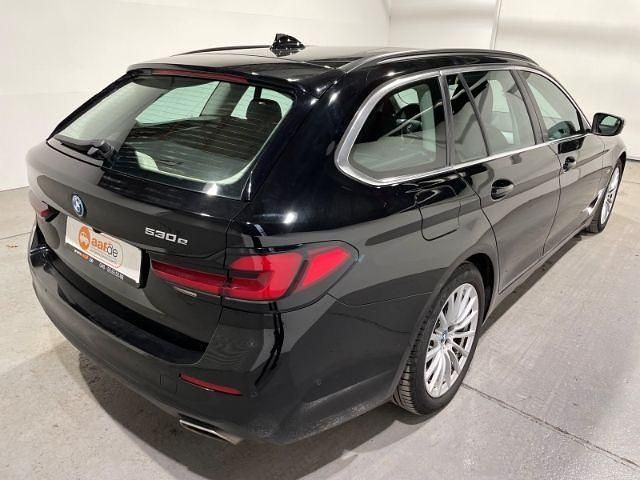Gebraucht BMW 530e 292 PS (214 kW) 2021 Schwarz Kombi
