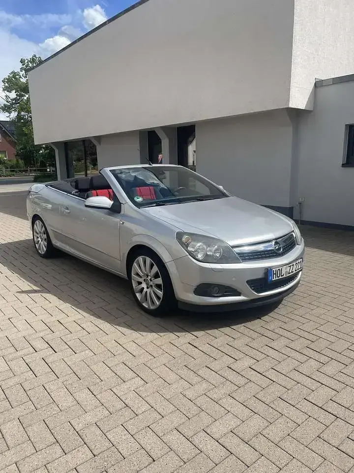 Gebraucht Opel Astra 103 PS (75 kW) 2007 Cabrio