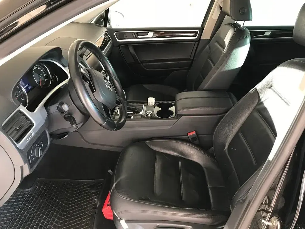 Gebraucht VW Touareg 204 PS (150 kW) 2013 Schwarz SUV