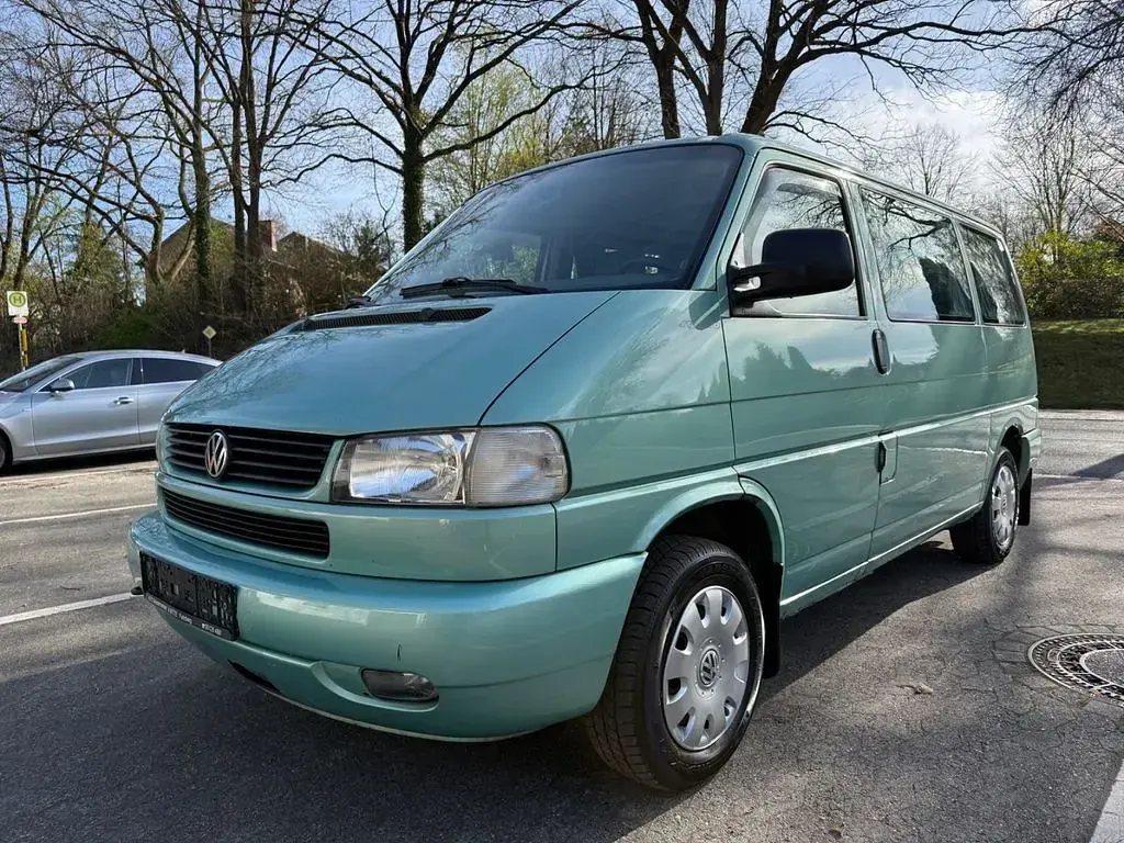 Brugt VW Caravelle 116 HK (85 kW) 1997 Grøn Van
