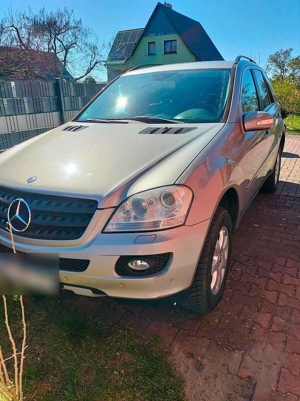Gebraucht Mercedes ML280 190 PS (139 kW) 2008 Grau SUV