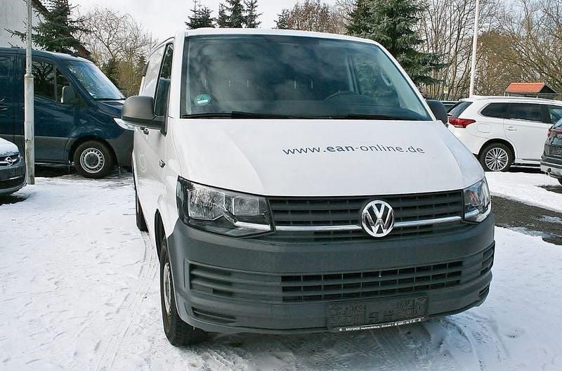 Gebraucht VW T6 114 PS (83 kW) 2017 Candyweiss Van