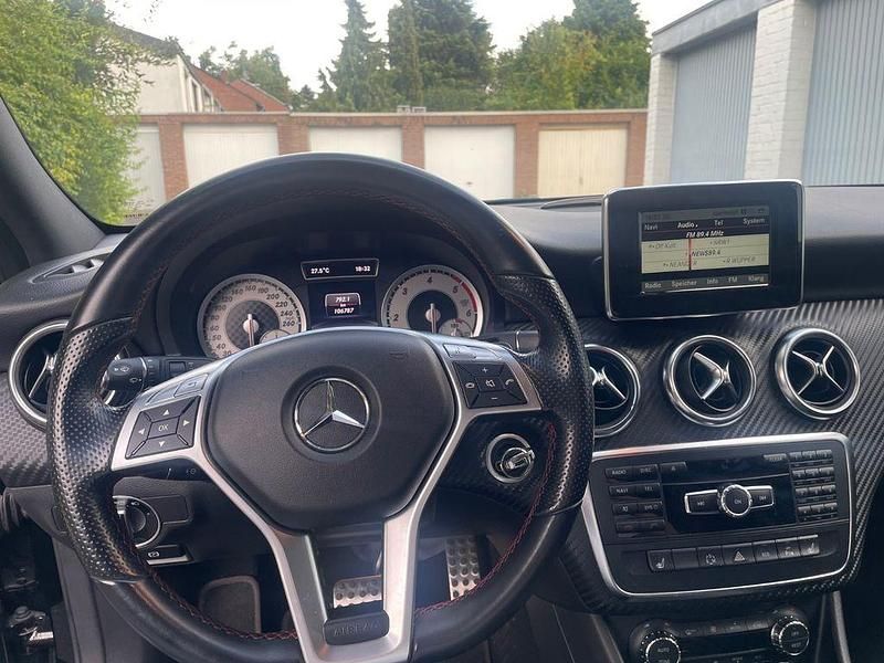 Gebraucht Mercedes A220 AMG 170 PS (125 kW) 2013 Schwarz Limousine