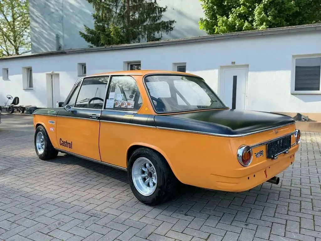 Gebraucht BMW 2002 Sport Line 143 PS (105 kW) 1969 Orange