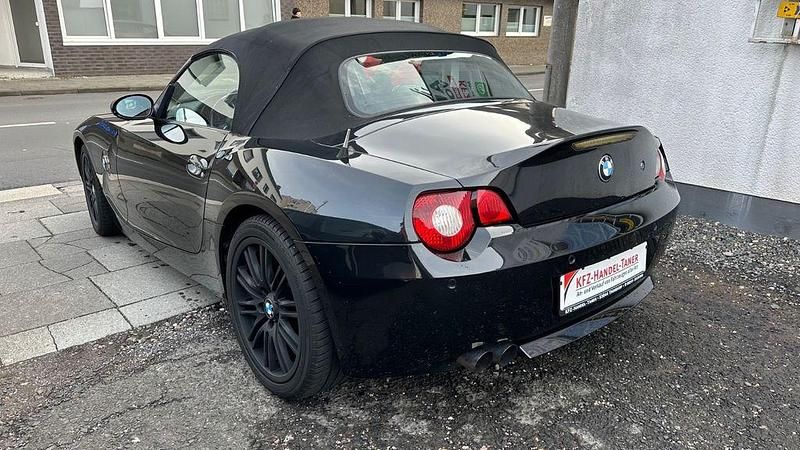 Gebraucht BMW Z4 Sport Line 170 PS (125 kW) 2005 Schwarz Cabrio