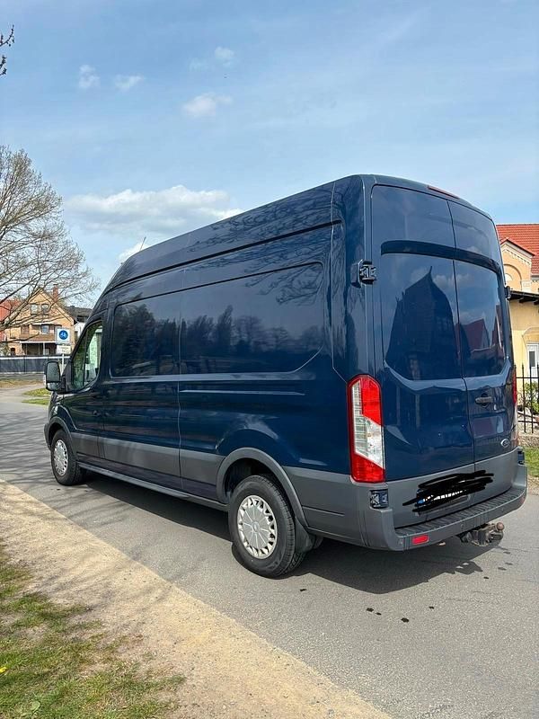 Second-hand Ford Transit Basis 125 CP (91 kW) 2015 Albastru Monovolum