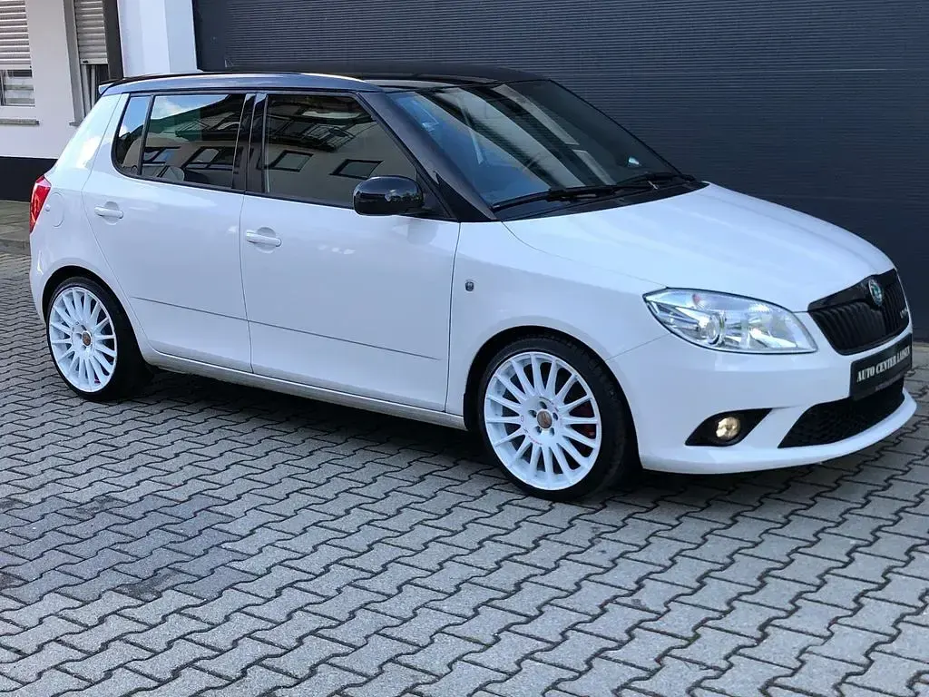 Gebraucht Skoda Fabia RS 179 PS (131 kW) 2012 Weiß Limousine