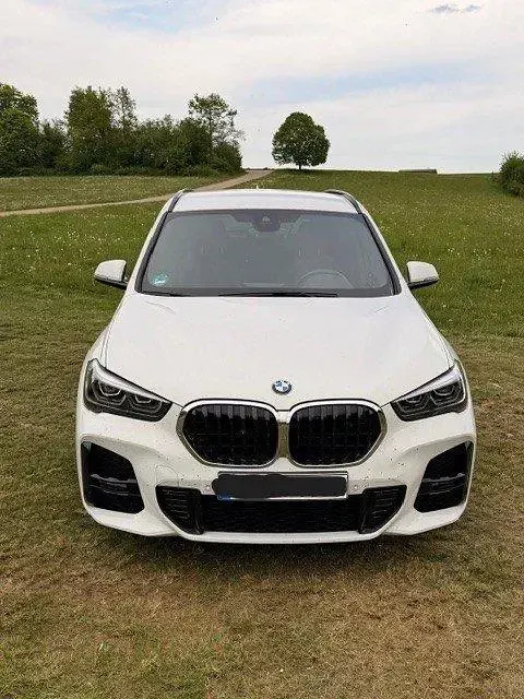 Gebraucht BMW X1 M Sport 220 PS (161 kW) 2021 Weiß SUV