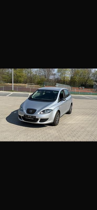 Gebraucht Seat Altea 102 PS (75 kW) 2005 Silber Van / Kleinbus