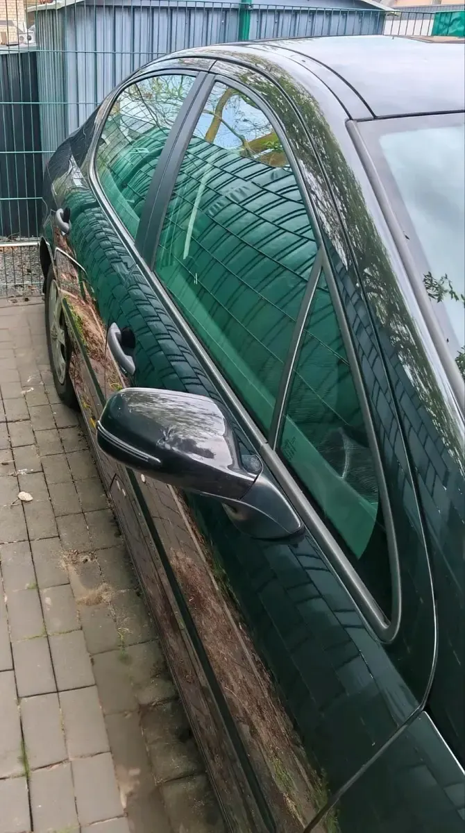 Gebraucht Peugeot 407 109 PS (80 kW) 2008 Schwarz Limousine