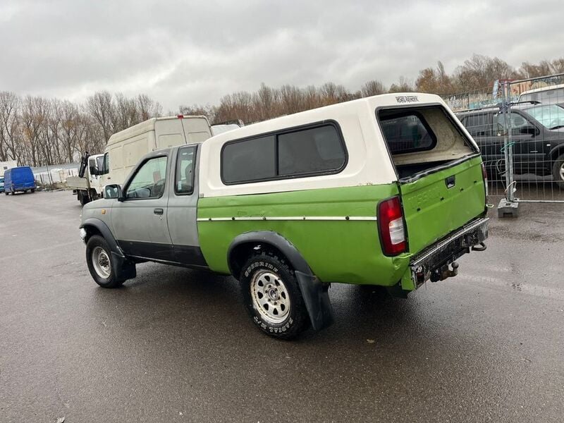 Gebraucht Nissan PickUp 1999 Grau Pickup