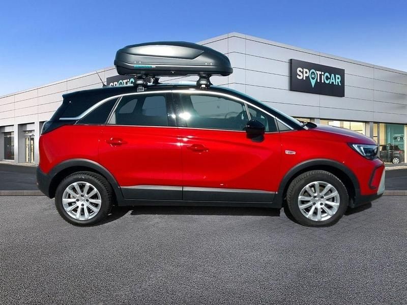 Gebraucht Opel Crossland Elegance 133 PS (97 kW) 2022 Chilli rot / dach schwarz SUV