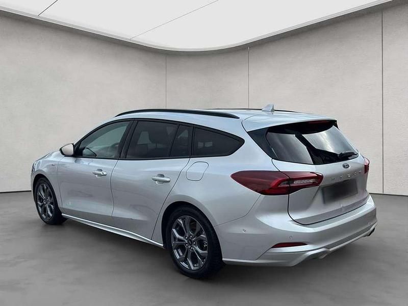 Gebraucht Ford Focus ST-Line X 155 PS (114 kW) 2024 Silber Kombi