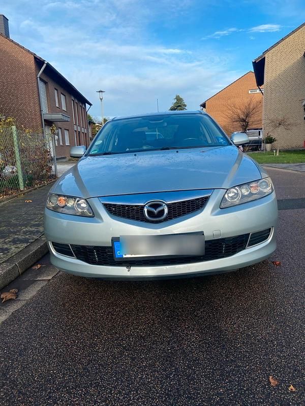 Silber Gebraucht 2006 Mazda 6 Limousine | 3.200 € (Fairer Preis) - Bild 1/4