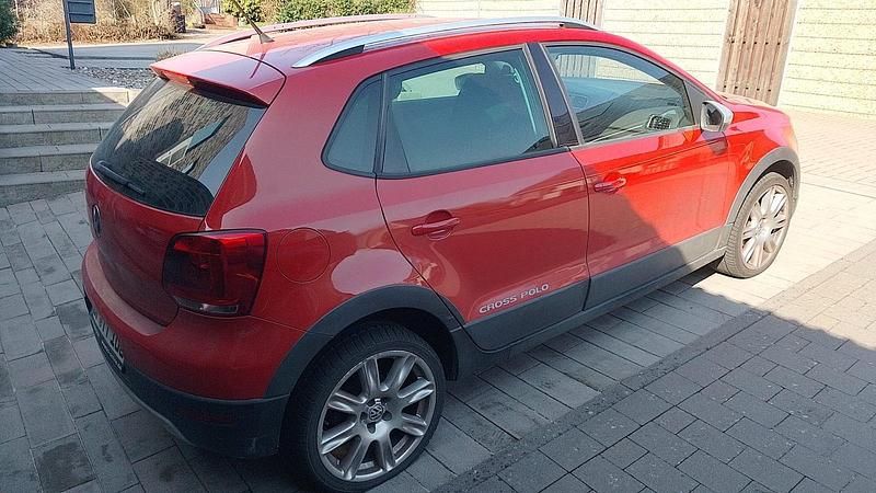 Gebraucht VW Polo Cross 75 PS (55 kW) 2010 Orange Kleinwagen