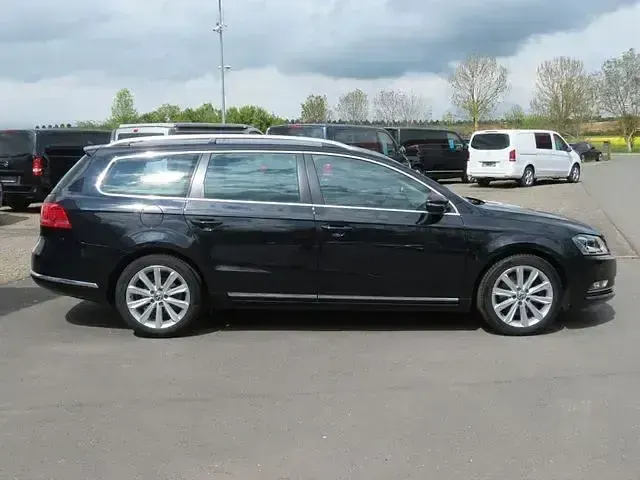 Gebraucht VW Passat Comfortline 160 PS (117 kW) 2012 Schwarz Kombi