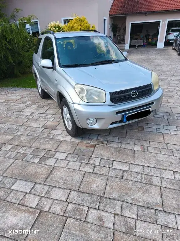 Gebraucht Toyota RAV4 Sol 150 PS (110 kW) 2005 Silber SUV