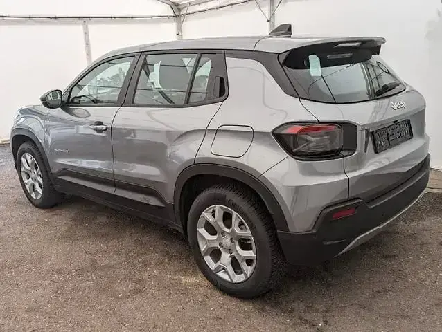 Gebraucht Jeep Avenger Altitude 101 PS (74 kW) 2024 Schwarz SUV
