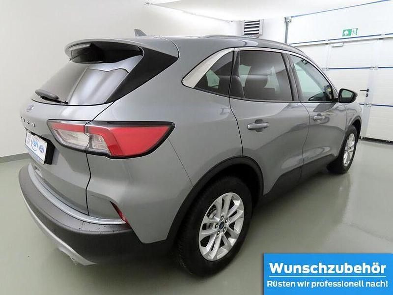 Gebraucht Ford Kuga Titanium 190 PS (139 kW) 2021 Solarsilber SUV
