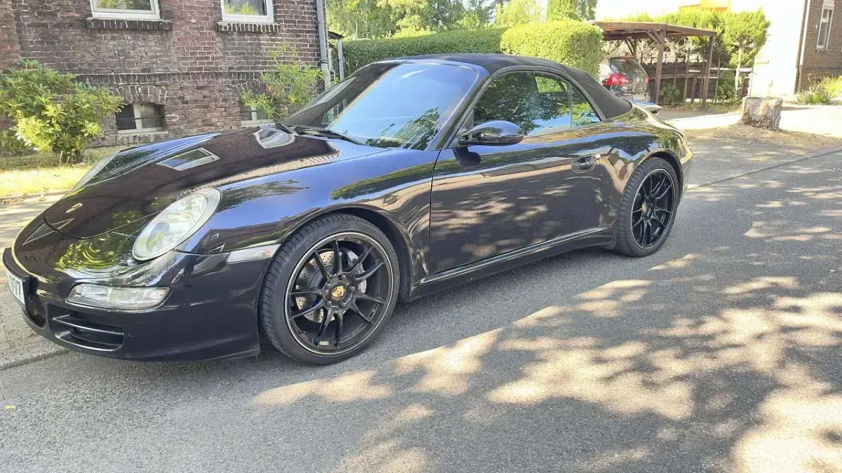 Gebraucht Porsche 997 325 PS (239 kW) 2005 Schwarz Cabrio