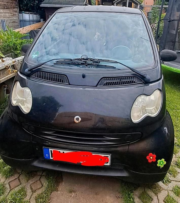 Schwarz Gebraucht 2004 Smart ForTwo Coupé Kleinwagen | 2.000 € (Guter Preis) - Bild 1/4