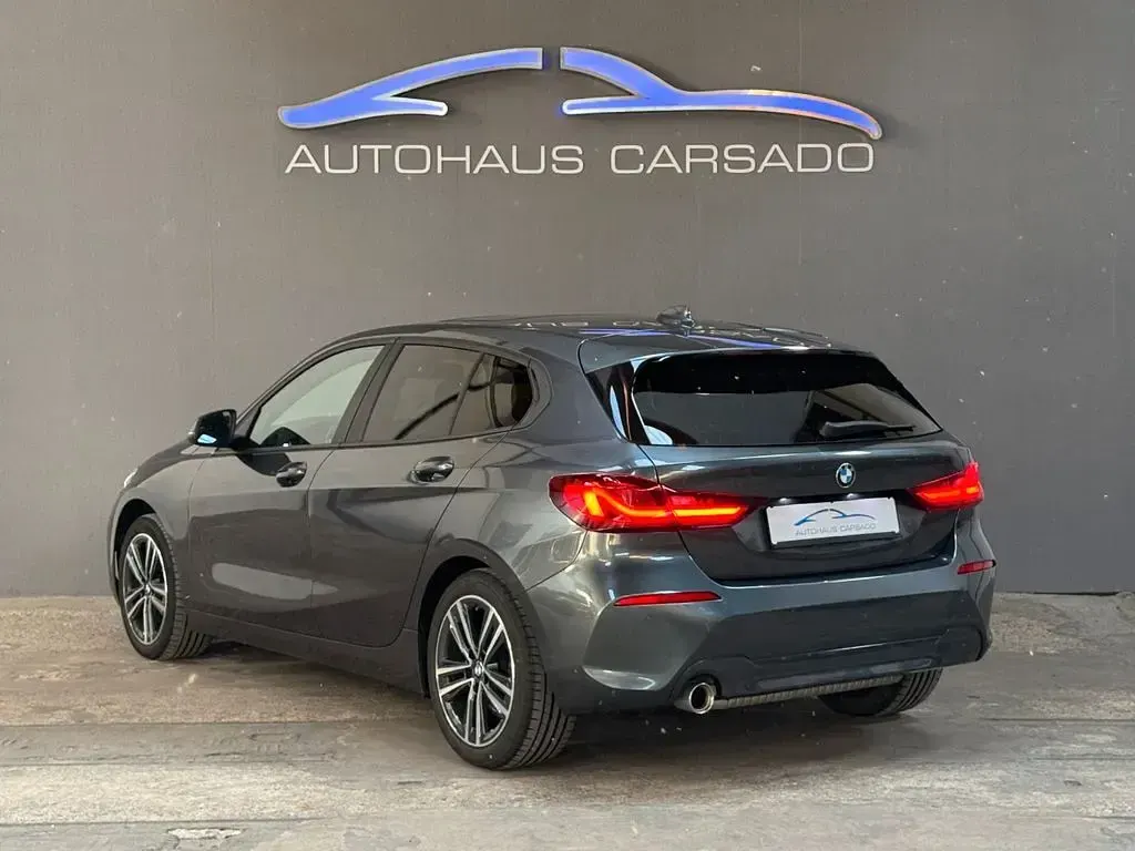 Gebraucht BMW 118 Performance 136 PS (100 kW) 2021 Grau Kleinwagen