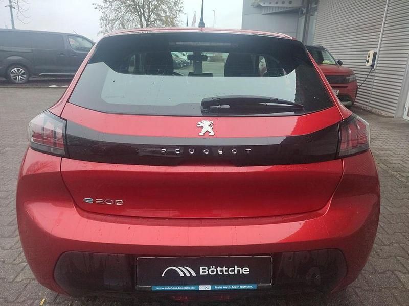 Gebraucht Peugeot 208 Active 100 kW (136 PS) 2021 Lackierung elixierrot/typ ver Kleinwagen