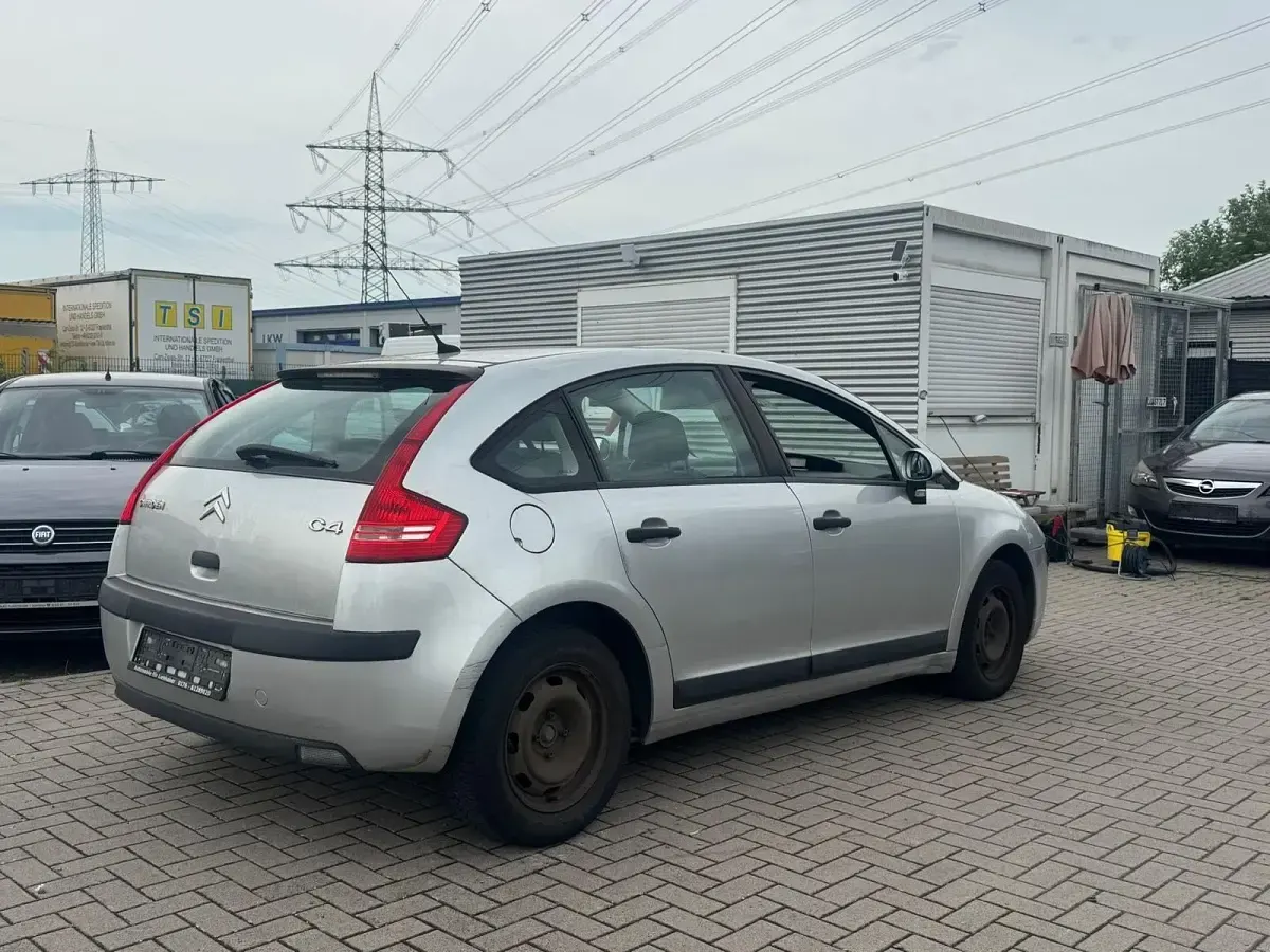Gebraucht Citroën C4 109 PS (80 kW) 2006 Grau Kombi