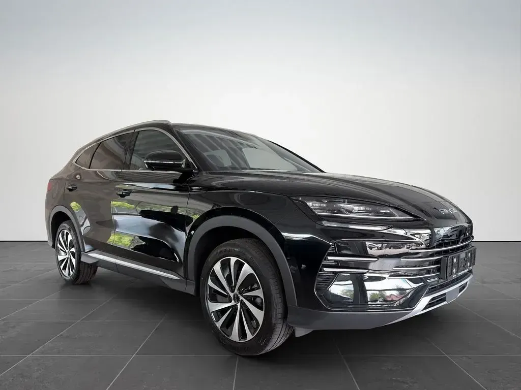 Neu BYD Seal U Boost 218 PS (160 kW) 2026 Obsidian black SUV