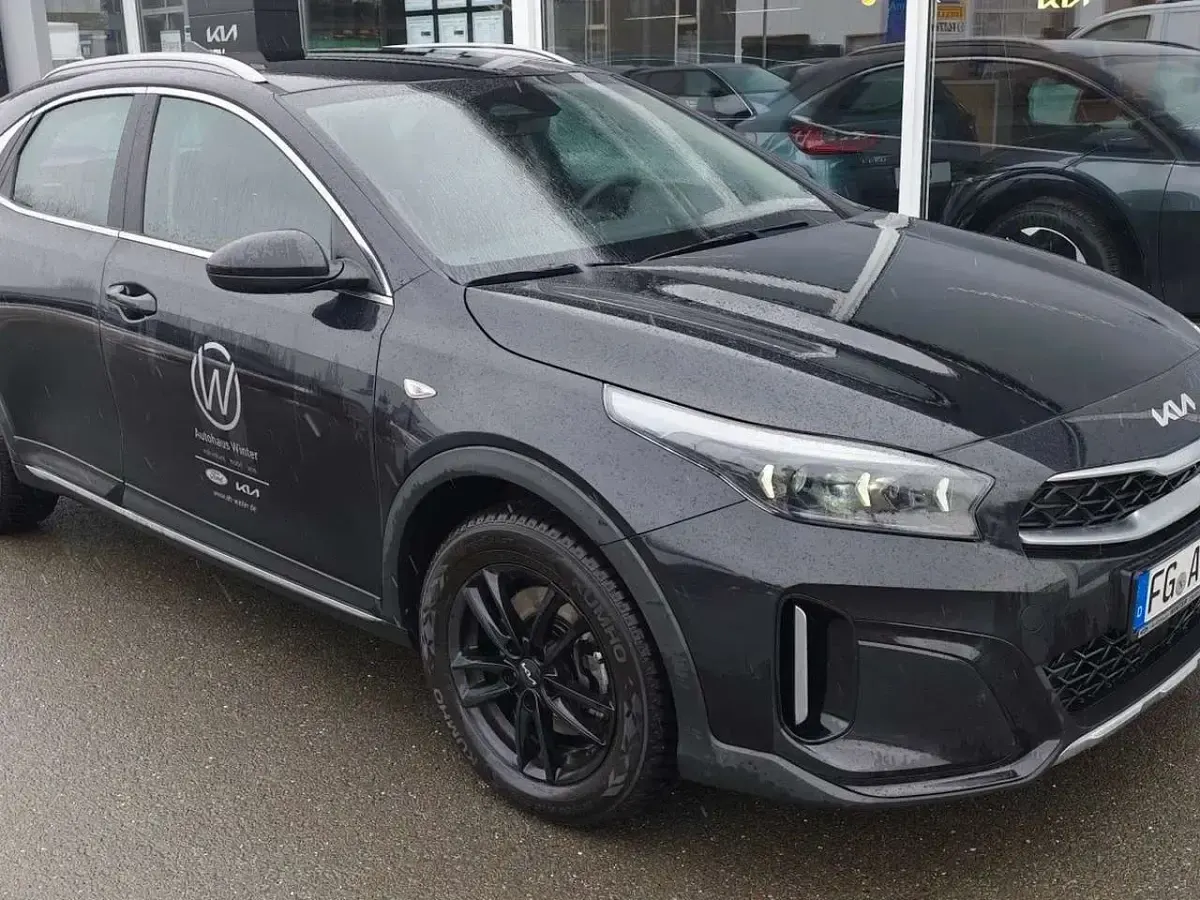 Gebraucht Kia XCeed Vision 140 PS (102 kW) 2025 (1k) zilinaschwarz met. SUV
