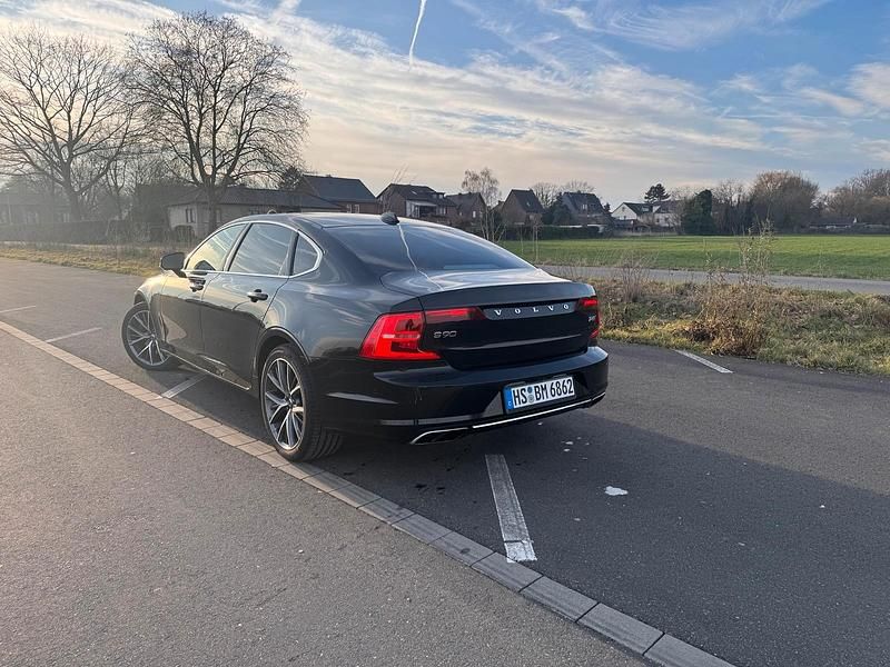 Gebraucht Volvo S90 320 PS (235 kW) 2018 Schwarz Limousine