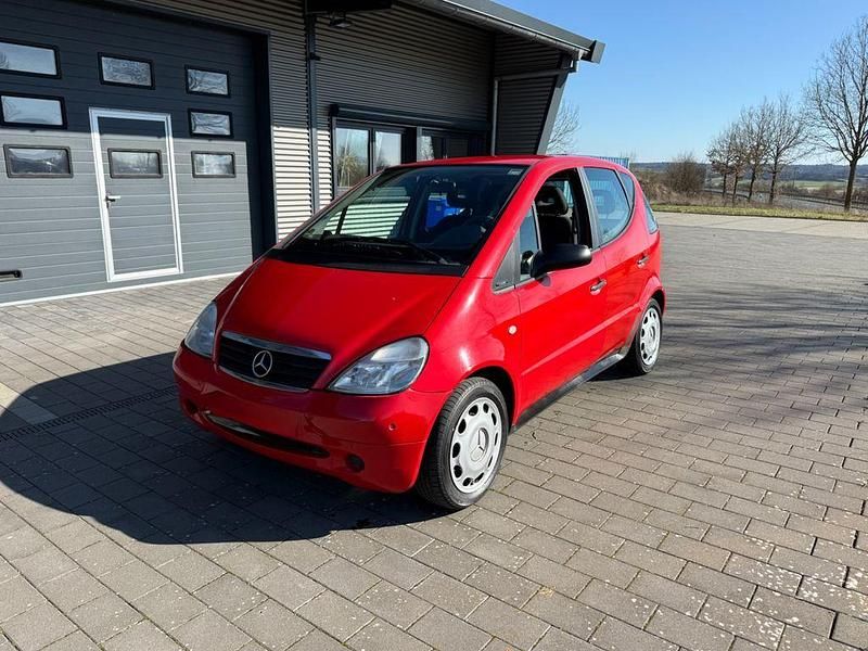 Gebraucht Mercedes A170 90 PS (66 kW) 1999 Rot Van / Kleinbus