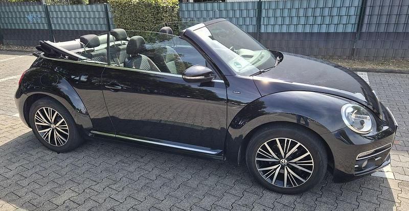 Gebraucht VW Beetle Allstar 105 PS (77 kW) 2016 Schwarz Kleinwagen