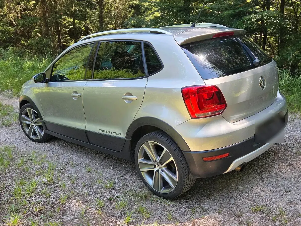 Gebraucht VW Polo Cross 90 PS (66 kW) 2012 Andere farben Kleinwagen