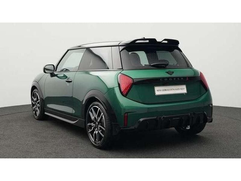 Gebraucht Mini Cooper S 204 PS (150 kW) 2025 British racing green iv Kleinwagen