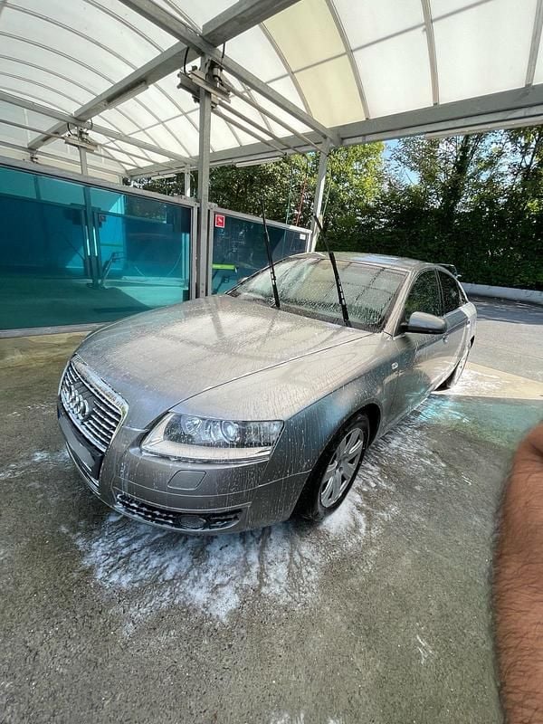 Silber Gebraucht 2005 Audi A6 Limousine | 1.800 € (Superpreis) - Bild 1/4