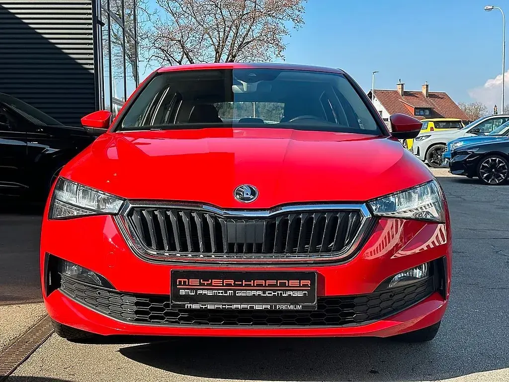 Gebraucht Skoda Scala Ambition 116 PS (85 kW) 2020 Rot Kleinwagen