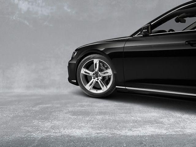 Gebraucht Audi A8L Ambiente 462 PS (339 kW) 2024 Mythosschwarz metallic Limousine